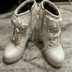 Cute Lolita style heel boots